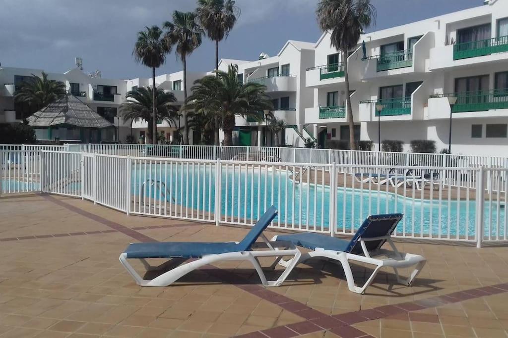 Ap 1ª Linea Playa Las Cucharas กอสตา เตกีสเซ ภายนอก รูปภาพ