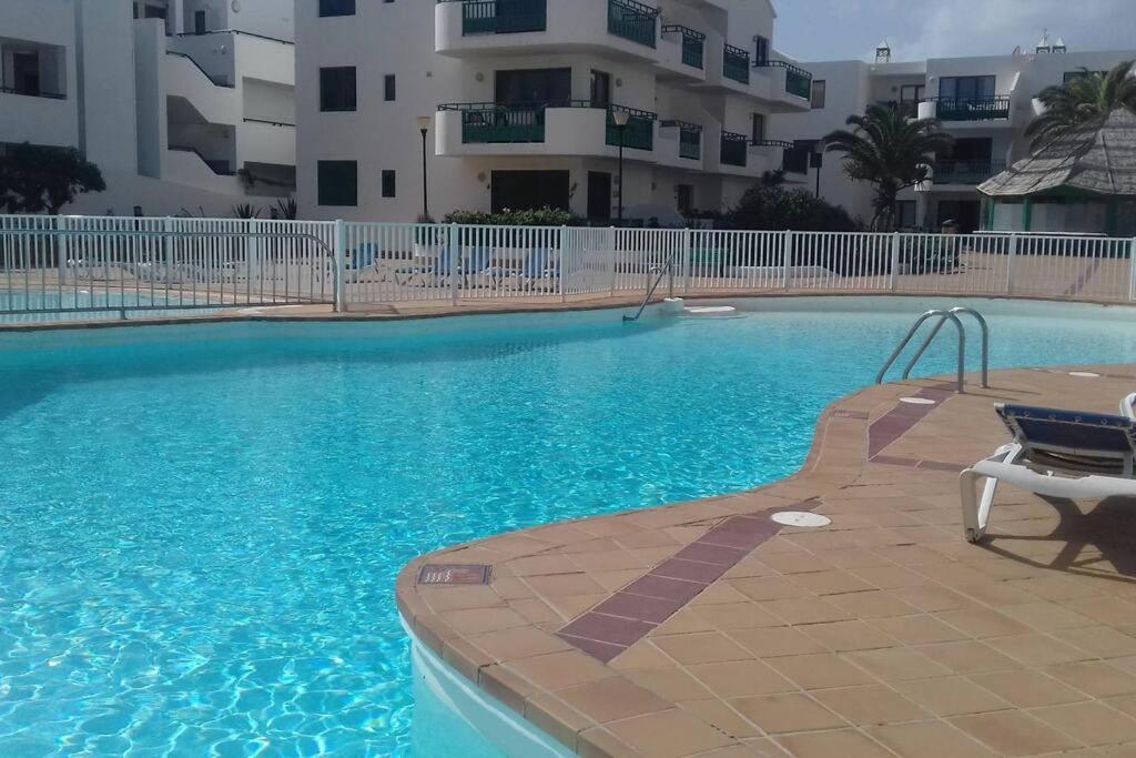 Ap 1ª Linea Playa Las Cucharas กอสตา เตกีสเซ ภายนอก รูปภาพ