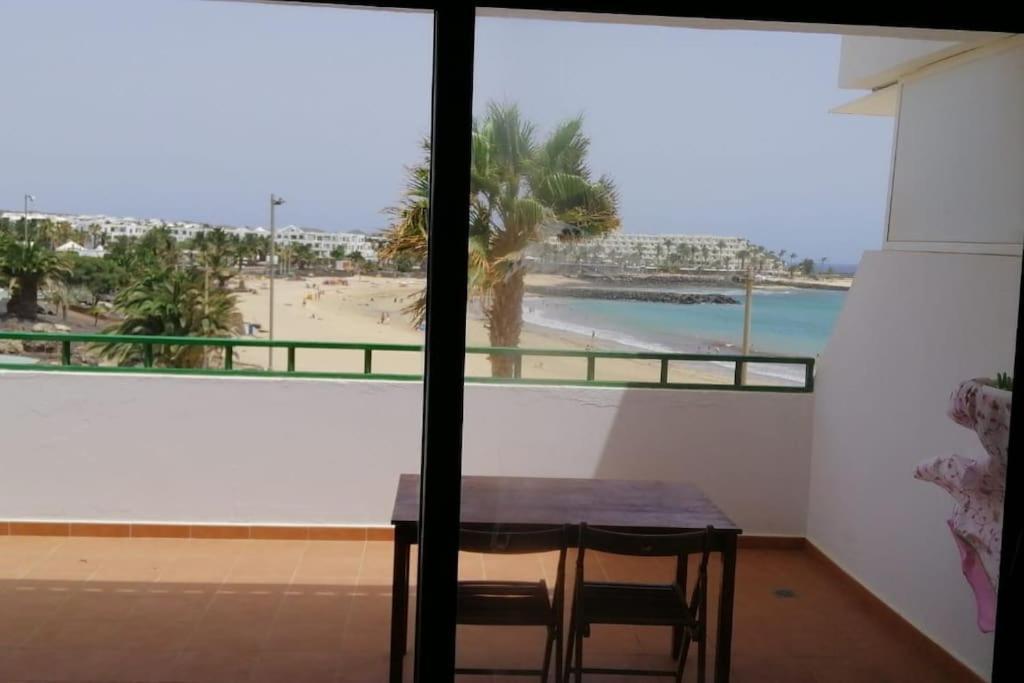 Ap 1ª Linea Playa Las Cucharas กอสตา เตกีสเซ ภายนอก รูปภาพ